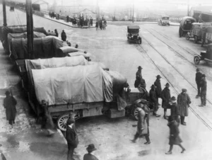 Esquiroles en una huelga general de Seattle, 1919 Esquiroles en una huelga general de Seattle, 1919