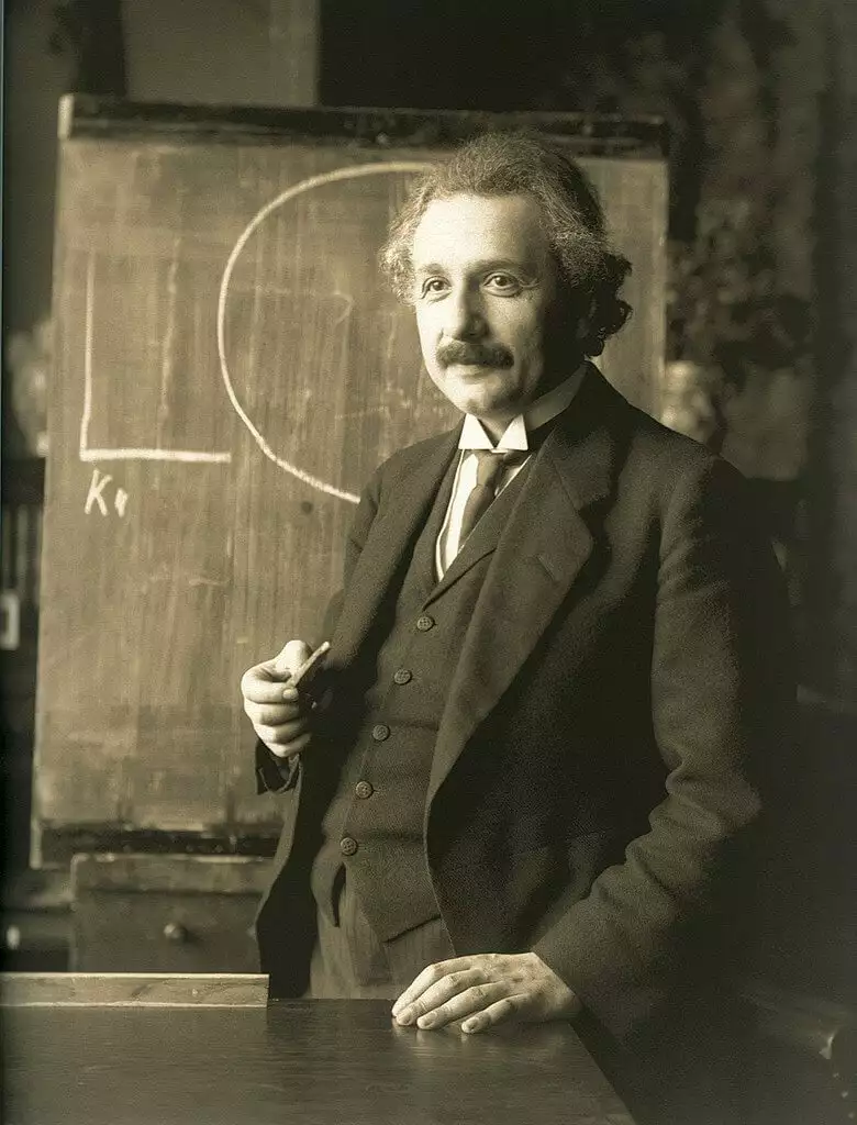 Einstein en 1921, F Schmutzer Einstein en 1921, F Schmutzer